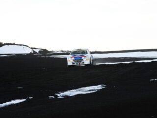 Peugeot 208 T16 sull'Etna