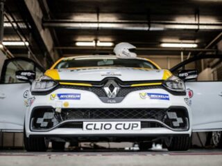 La Clio Cup Press League fa tappa a Brno per il secondo appuntamento della stagione